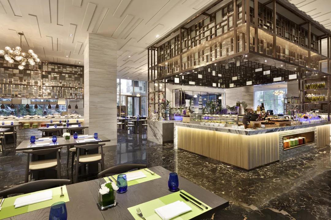 自助餐廳裝修至少需要多少錢？