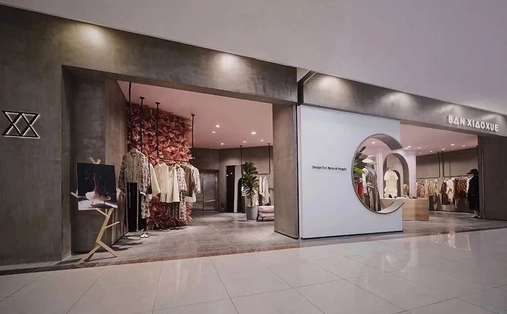 彰顯女裝店面裝修獨特魅力的秘密